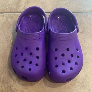 Purple Crocs, excellent condition!